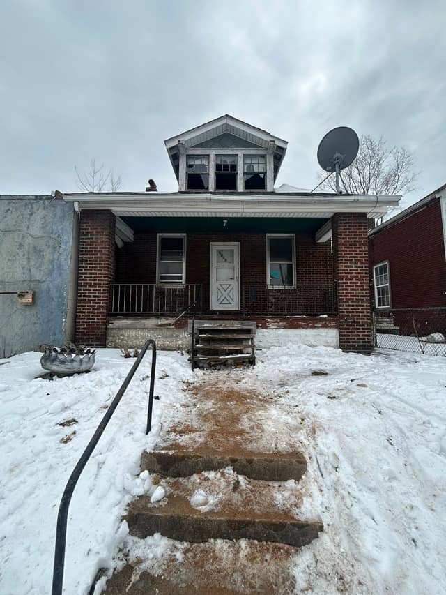 4546 Pope Ave, St. Louis, MO: owner financed home, photo 1