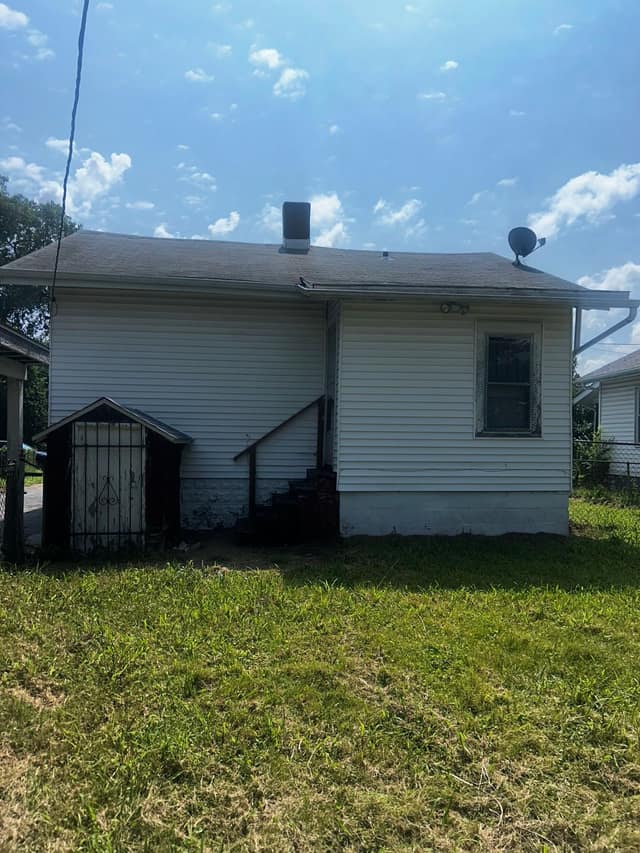 517 N 31st Street, East St. Louis, IL: owner financed home, photo 28