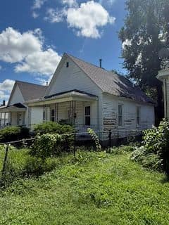 923 W King St, Decatur, IL: owner financed home, photo 6