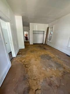 923 W King St, Decatur, IL: owner financed home, photo 8