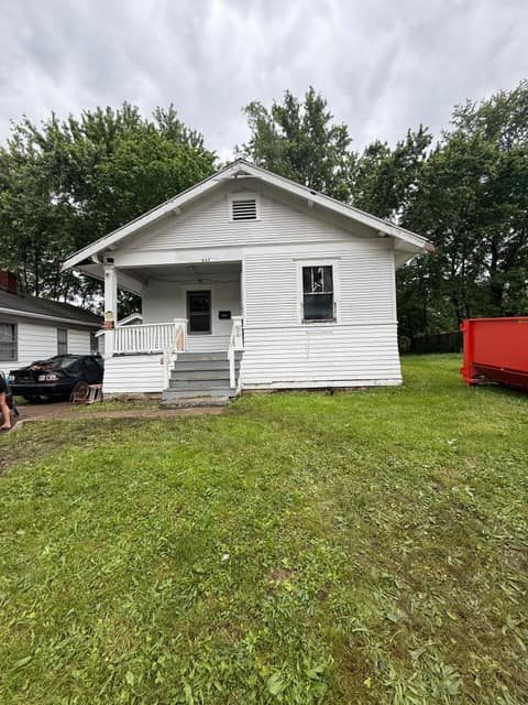 957 W View St, Decatur, IL: owner financed home, photo 1