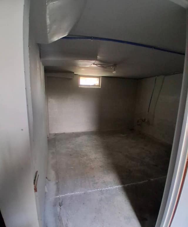 1749 N College St, Decatur, IL: owner financed home, photo 12