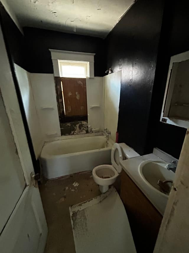 556 Wimmer Pl, East St. Louis, IL: owner financed home, photo 14