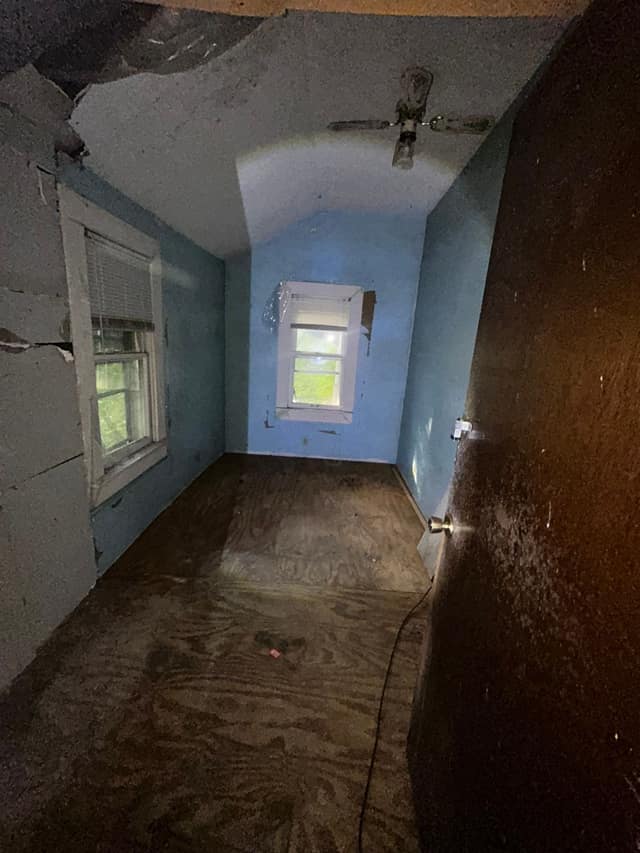 8521 Clifton Ave, St. Louis, MO: owner financed home, photo 7