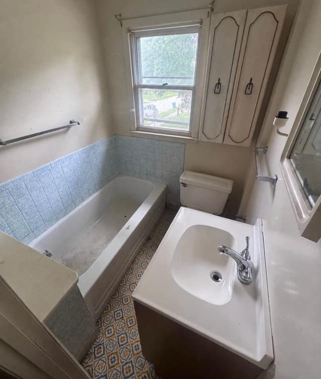 1975 E North St, Decatur, IL: owner financed home, photo 11