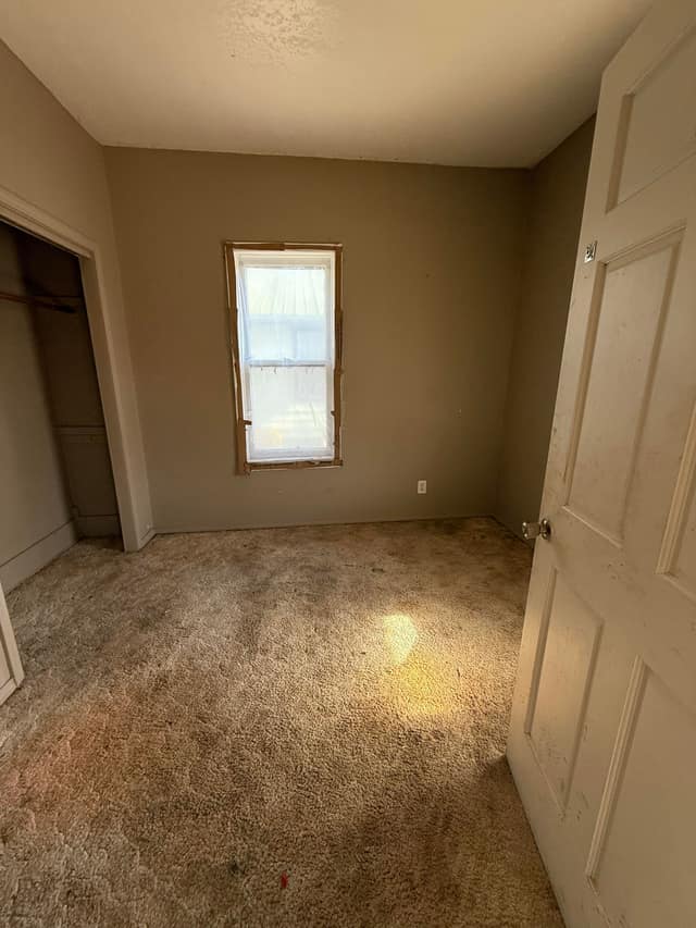 1286 East Vanderhoof St, Decatur, IL: owner financed home, photo 3