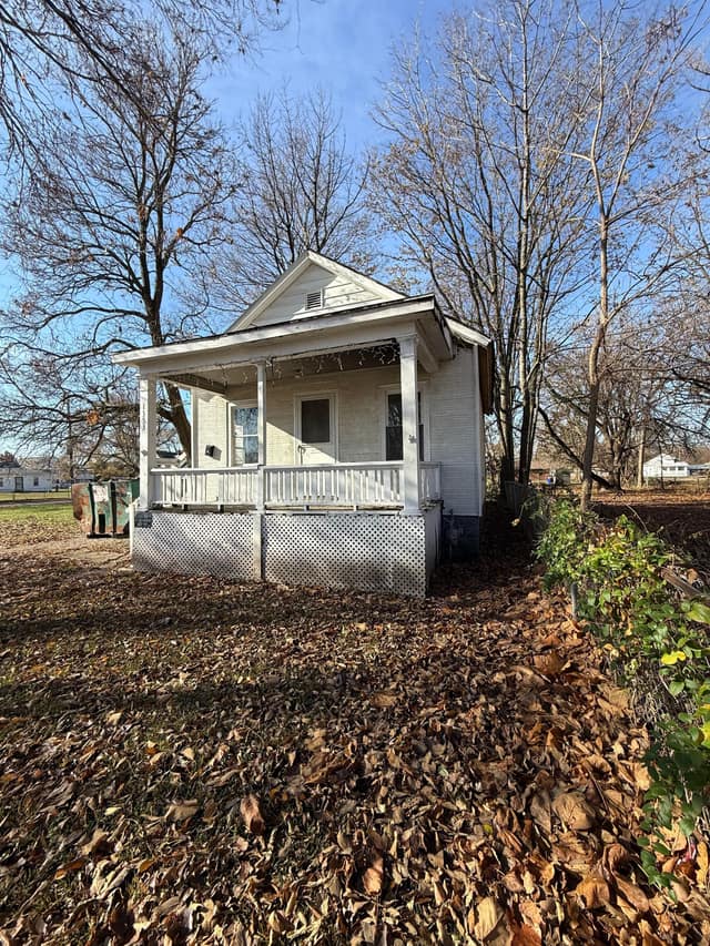 1353 N. Morgan, Decatur, IL: owner financed home, photo 6