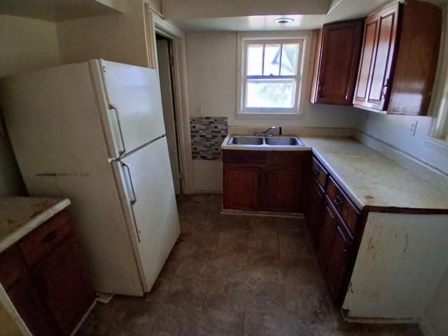 1435 North Woodford Street, Decatur, IL: owner financed home, photo 8