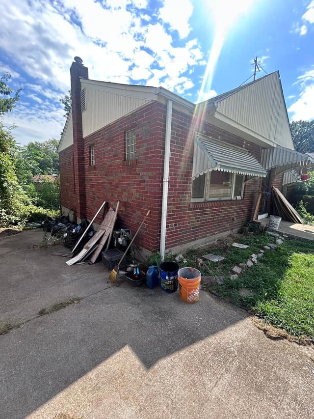 5556 Floy Avenue, St. Louis, MO: owner financed home, photo 2