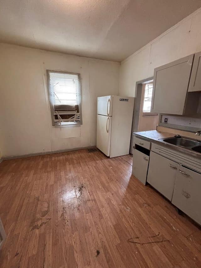 1942 N Church, Decatur, IL: owner financed home, photo 4