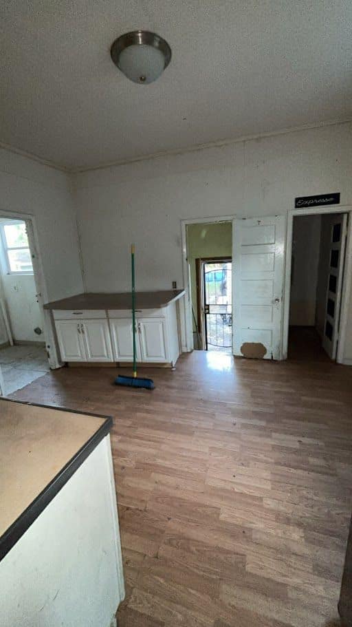 1942 N Church, Decatur, IL: owner financed home, photo 16