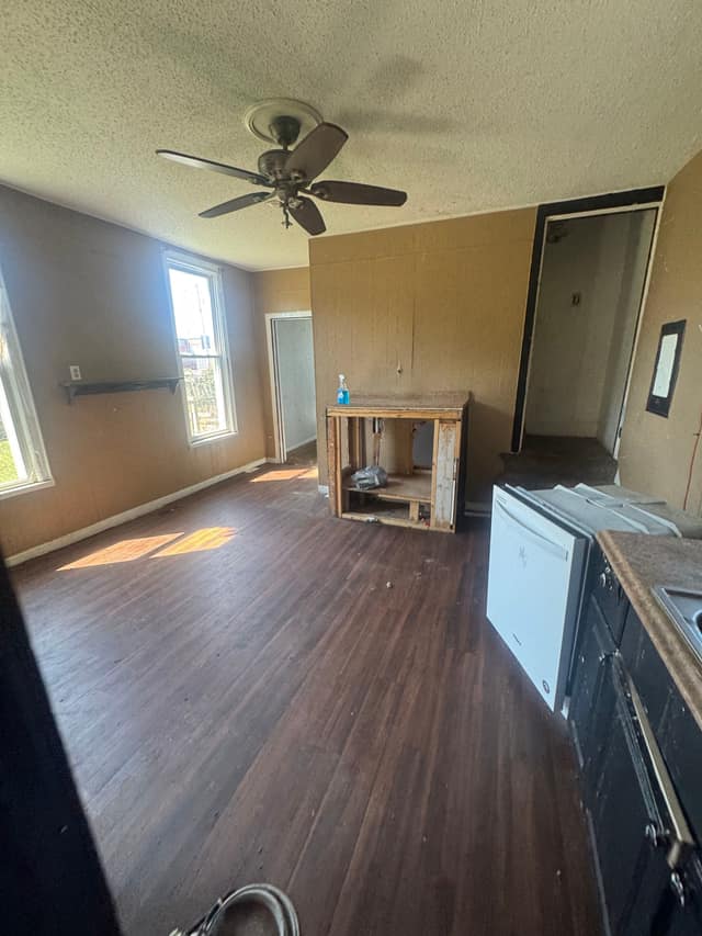 2317 N Fulton Ave, Evansville, IN: owner financed home, photo 8