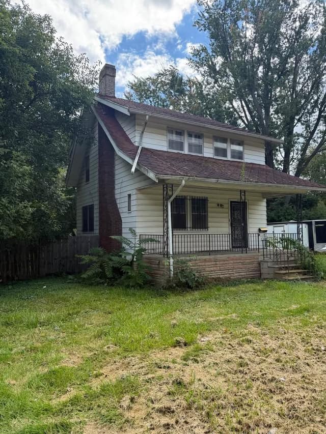 523 Grace St, Flint, MI: owner financed home, photo 2