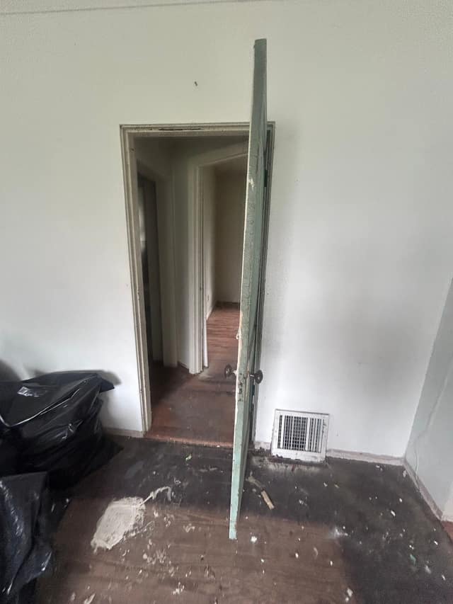 6000 Old Missouri Ave, Old, IL: owner financed home, photo 4