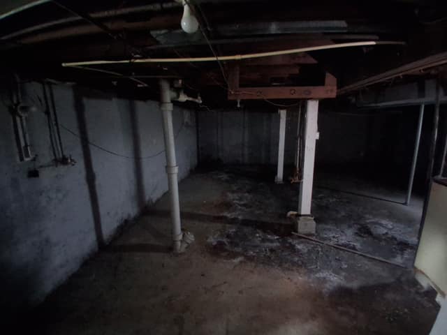 765 W. Division Street, Decatur, IL: owner financed home, photo 11
