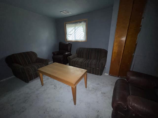 15344 Blackstone St, Detroit, MI: owner financed home, photo 19
