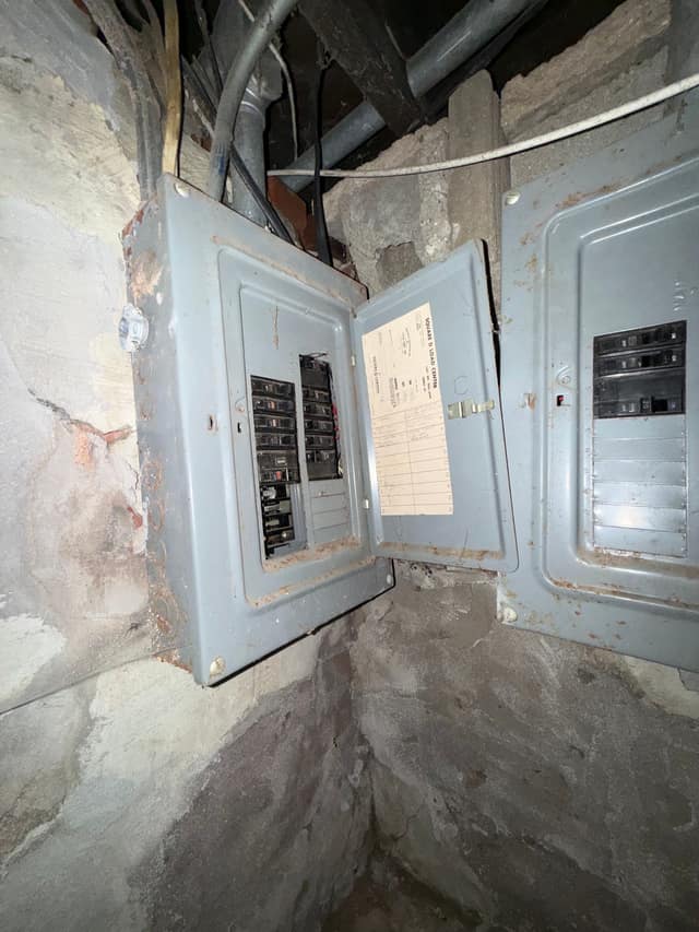 1975 E North St, Decatur, IL: owner financed home, photo 19
