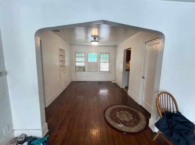 125 S 16th St, Decatur, IL: owner financed home, photo 1