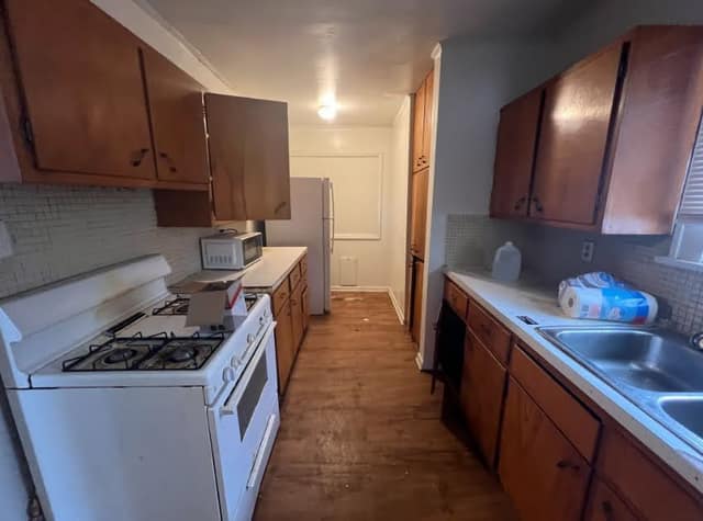 125 S 16th St, Decatur, IL: owner financed home, photo 3