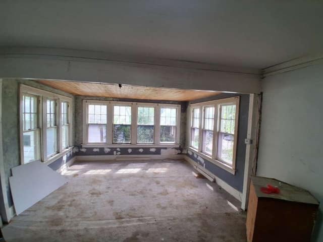 3975 E William St, Decatur, IL: owner financed home, photo 17