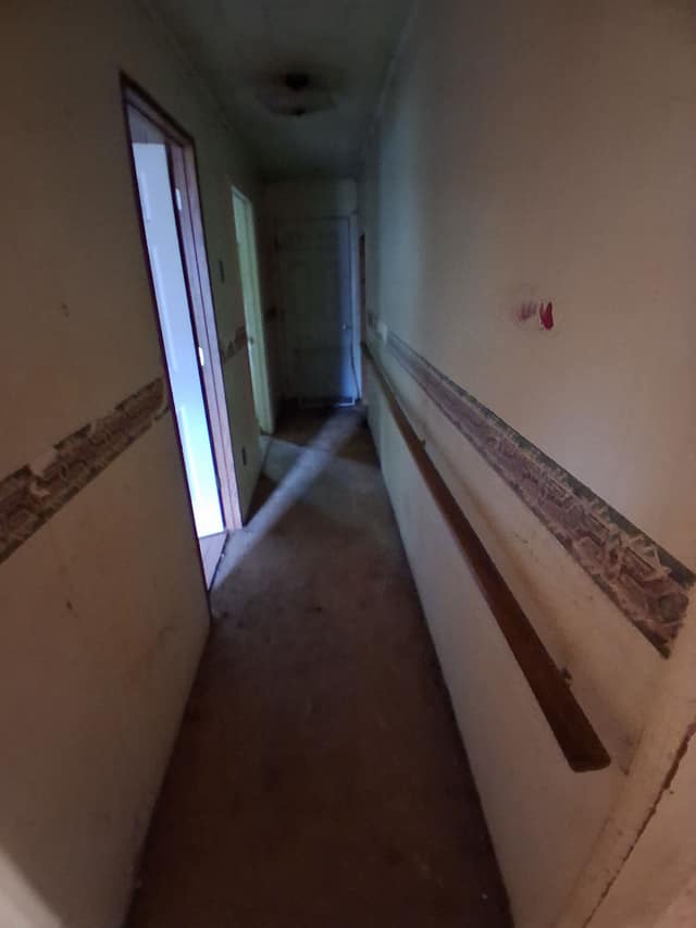 214 Pyle St, Carrier Mills, IL: owner financed home, photo 14