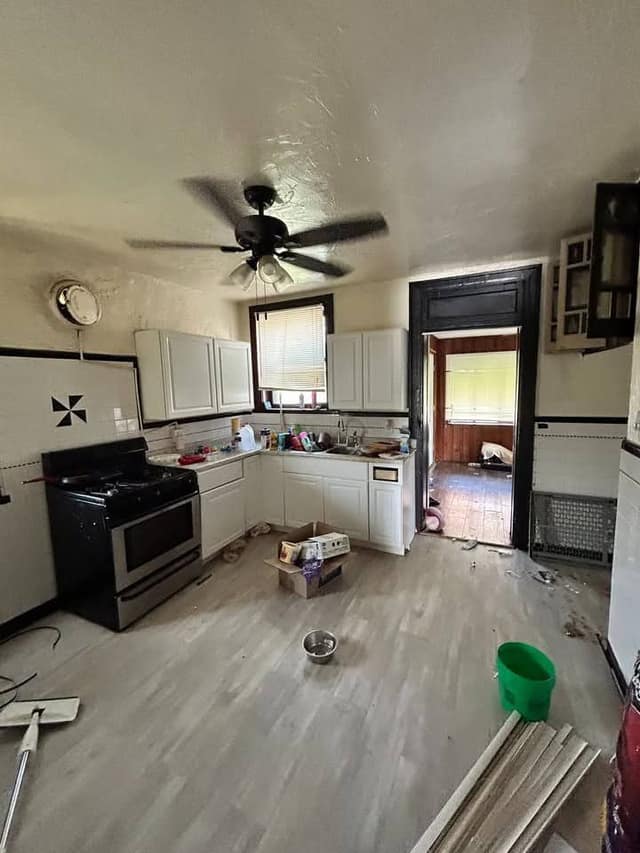 8401 N Broadway, St. Louis, MO: owner financed home, photo 8
