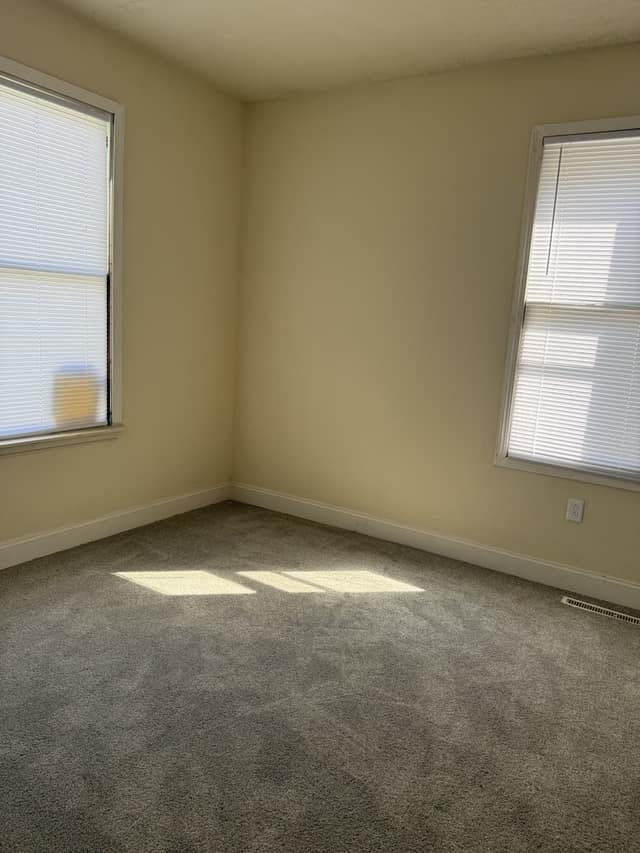 945 S Maffit St, Decatur, IL: owner financed home, photo 3