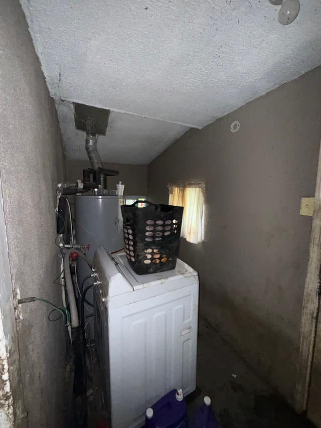 1206 Markham St, Flint, MI: owner financed home, photo 8
