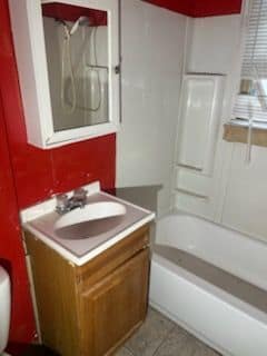 205 E Jackson Ave, Flint, MI: owner financed home, photo 9